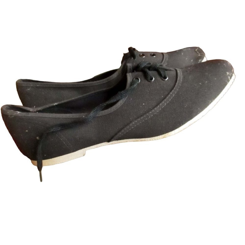 Vintage 1960s Womens Shoes 6 N Canvas Classic Sneaker MADE IN USA NEW NIB DS